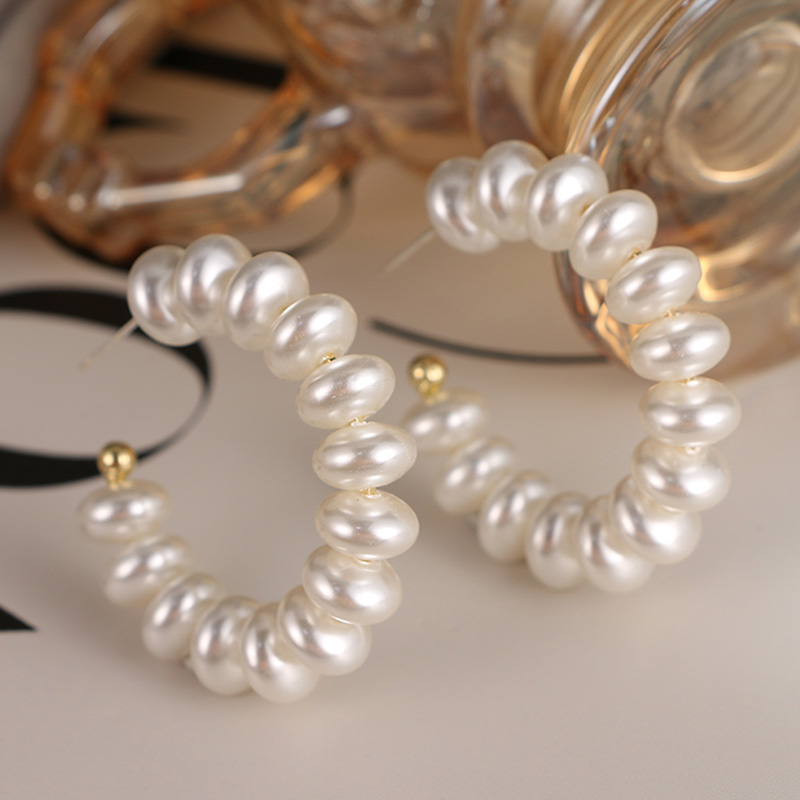  Simple Plain Gold Color Metal Pearl Hoop Earrings  Big Circle Hoops Statement Earrings for Women Wedding Gifts